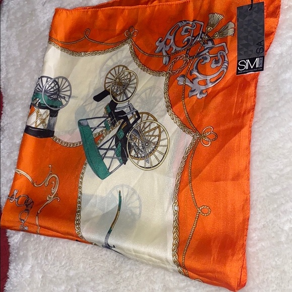 Simi Square Scarf - Picture 1 of 10